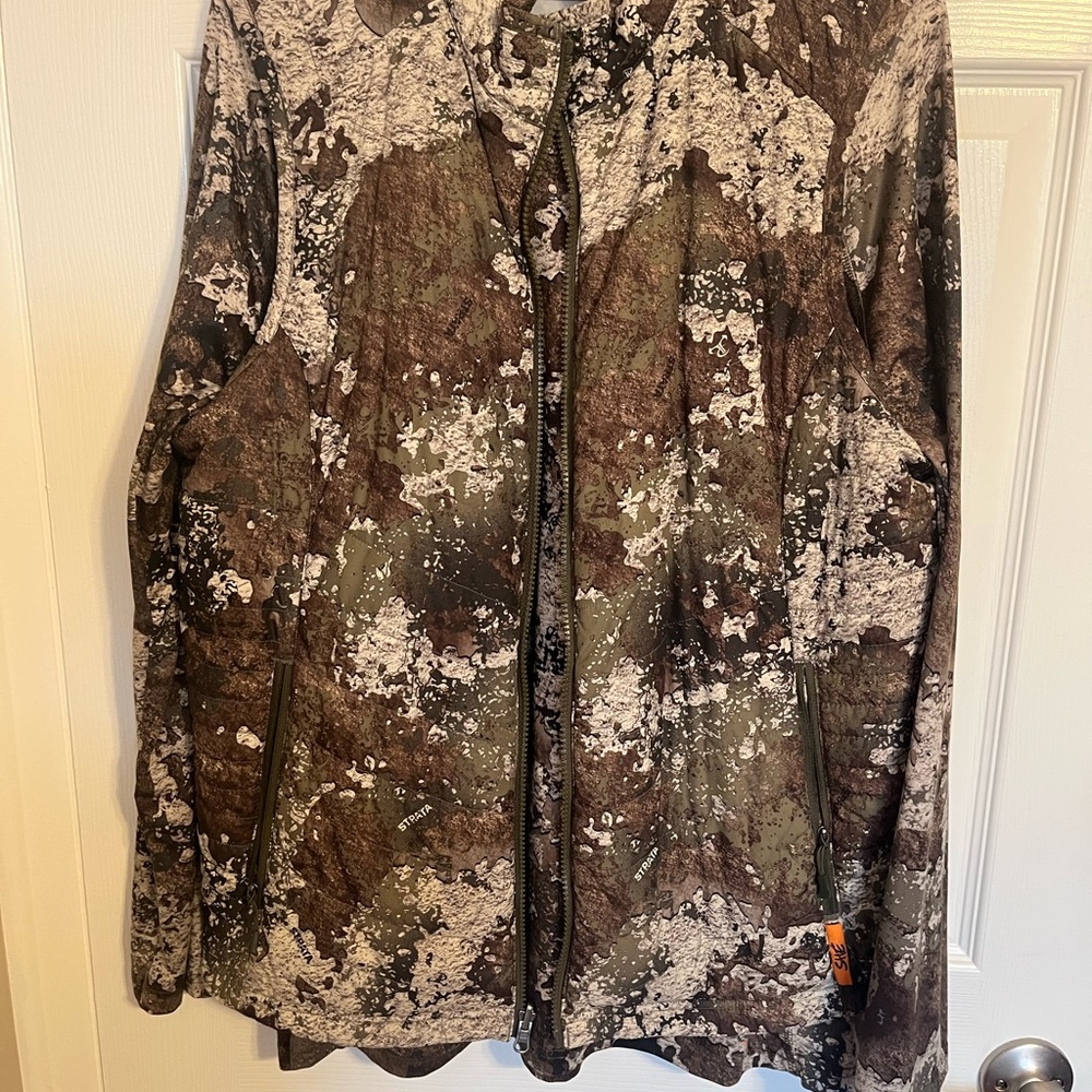 Camouflage Patterned Jacket